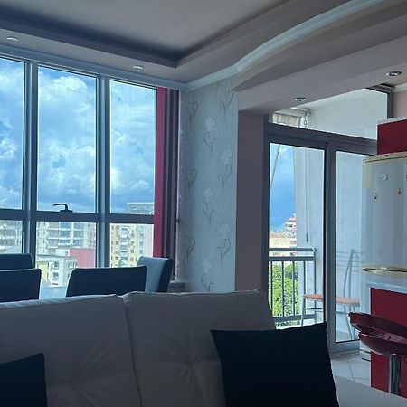 Amy'S Luxury Appartment Shkodër Екстериор снимка