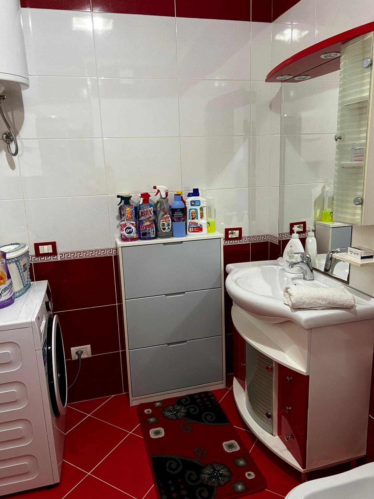 Amy'S Luxury Appartment Shkodër Екстериор снимка