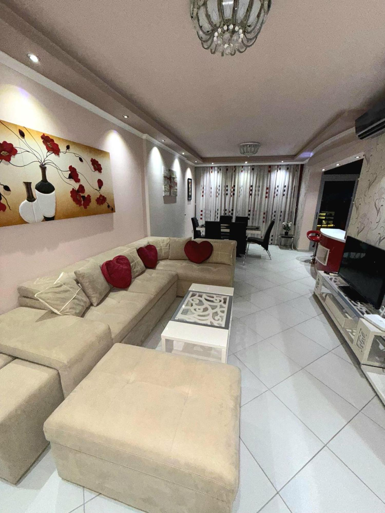 Amy'S Luxury Appartment Shkodër Екстериор снимка